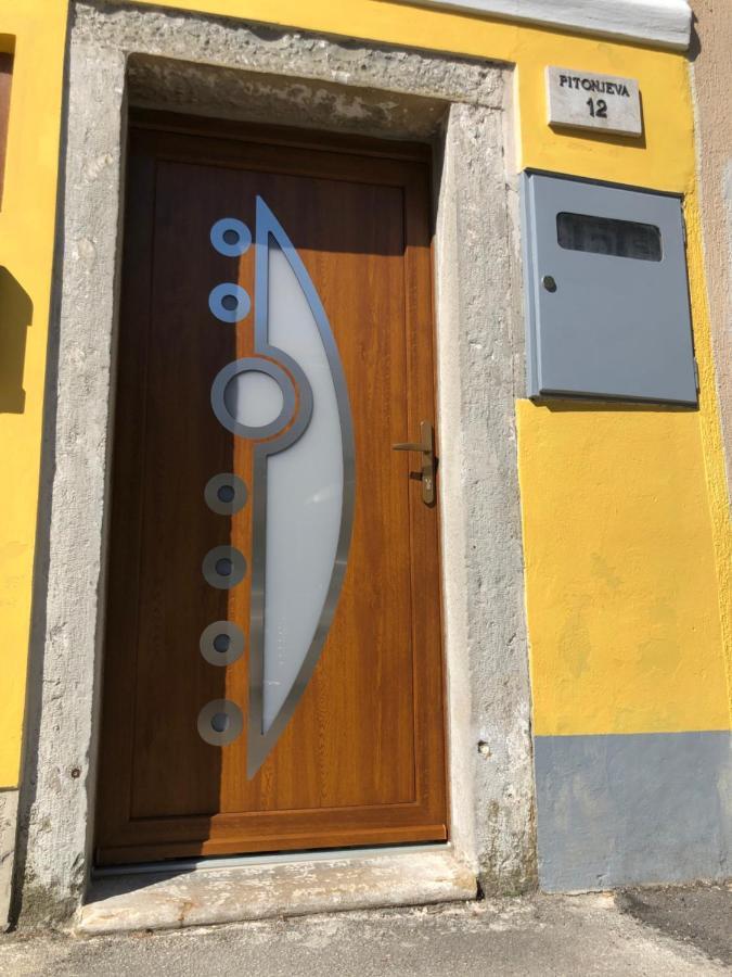 Apartment Vladka Park Изола Екстериор снимка